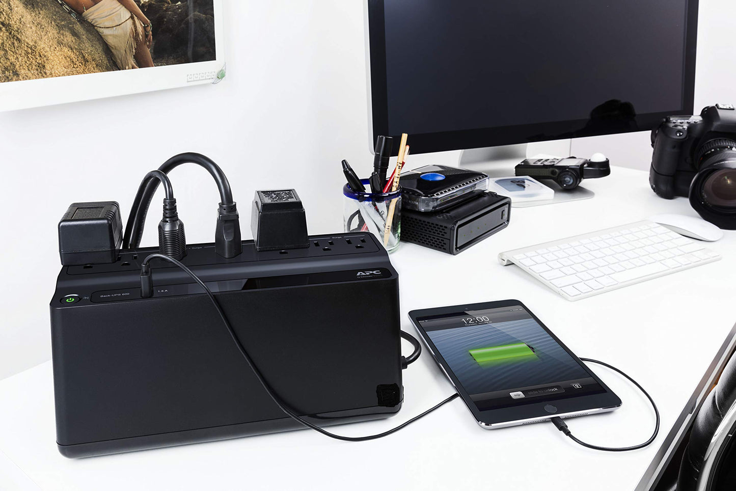 APC UPS Battery Backup & Surge Protector with USB Charger, 600VA APC Back-UPS (BE600M1)