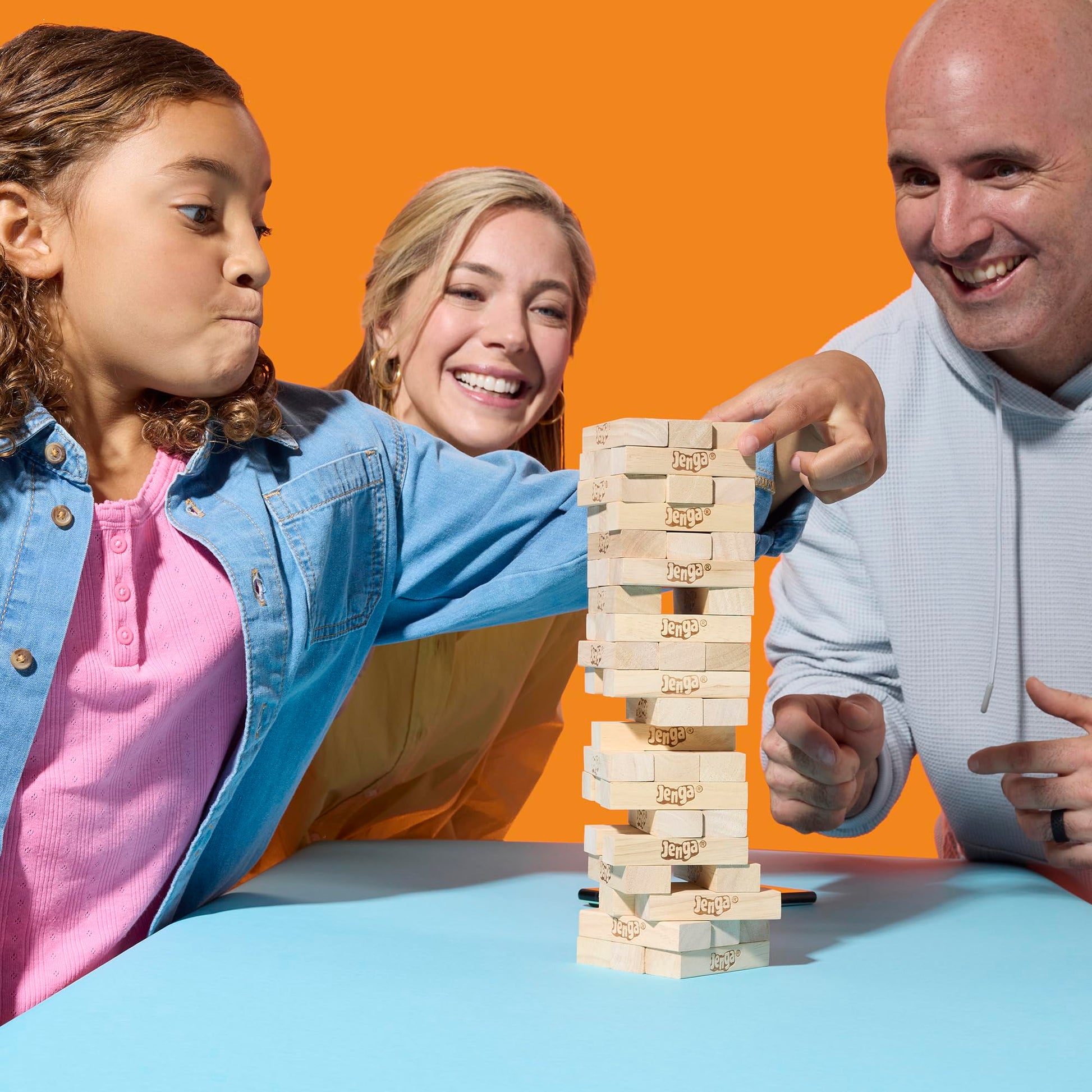 Jenga Official Hasbro Games | Digital Die for 6 More Ways to Play | Original Wood Block Game | Stacking Tower | Ages 6+ | 1+ Players | Party Games