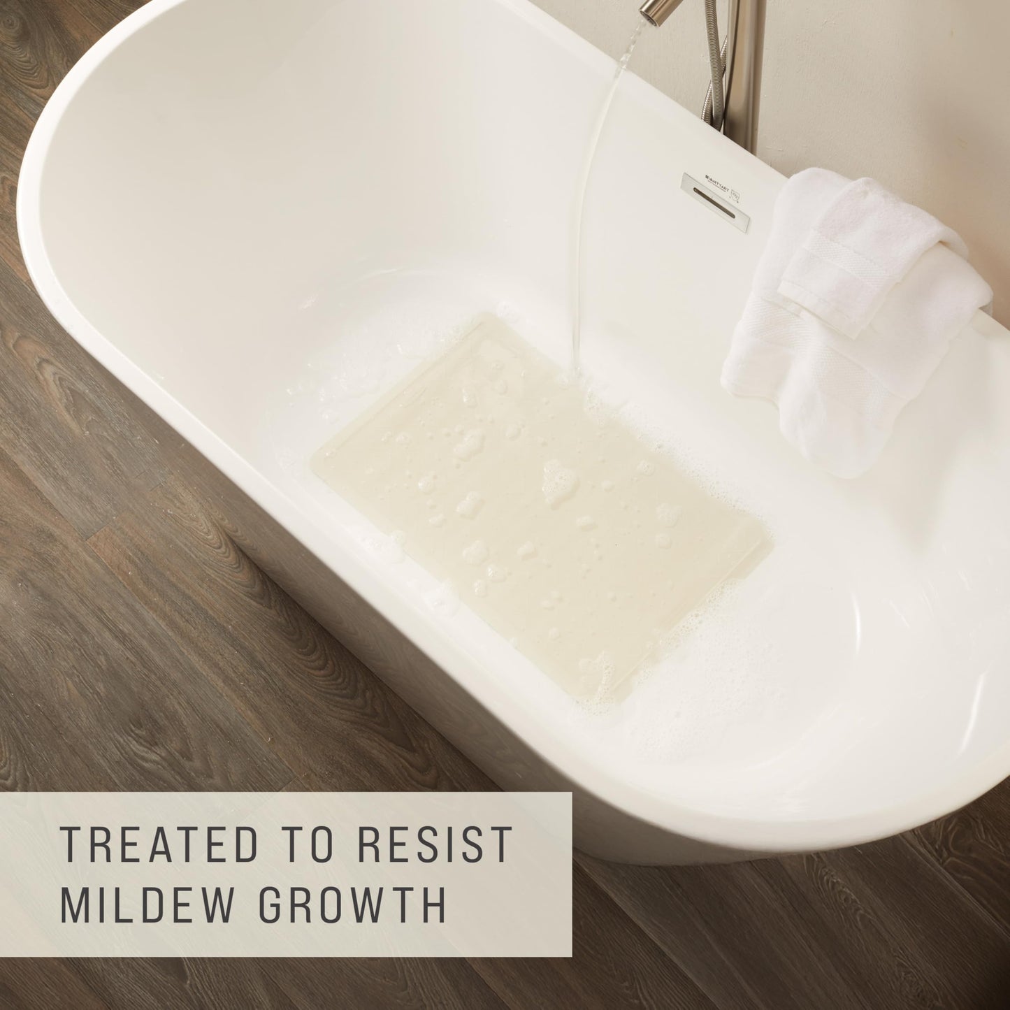 Rubbermaid Commercial Products Bath Tub and Shower Mat | Large - 28 x 16 in. | White | Machine Washable | Safti-Grip Non-Slip Bathroom Mat with Suction Cups for Home/Hotel/Shower/Bathtub Rubbermaid Commercial