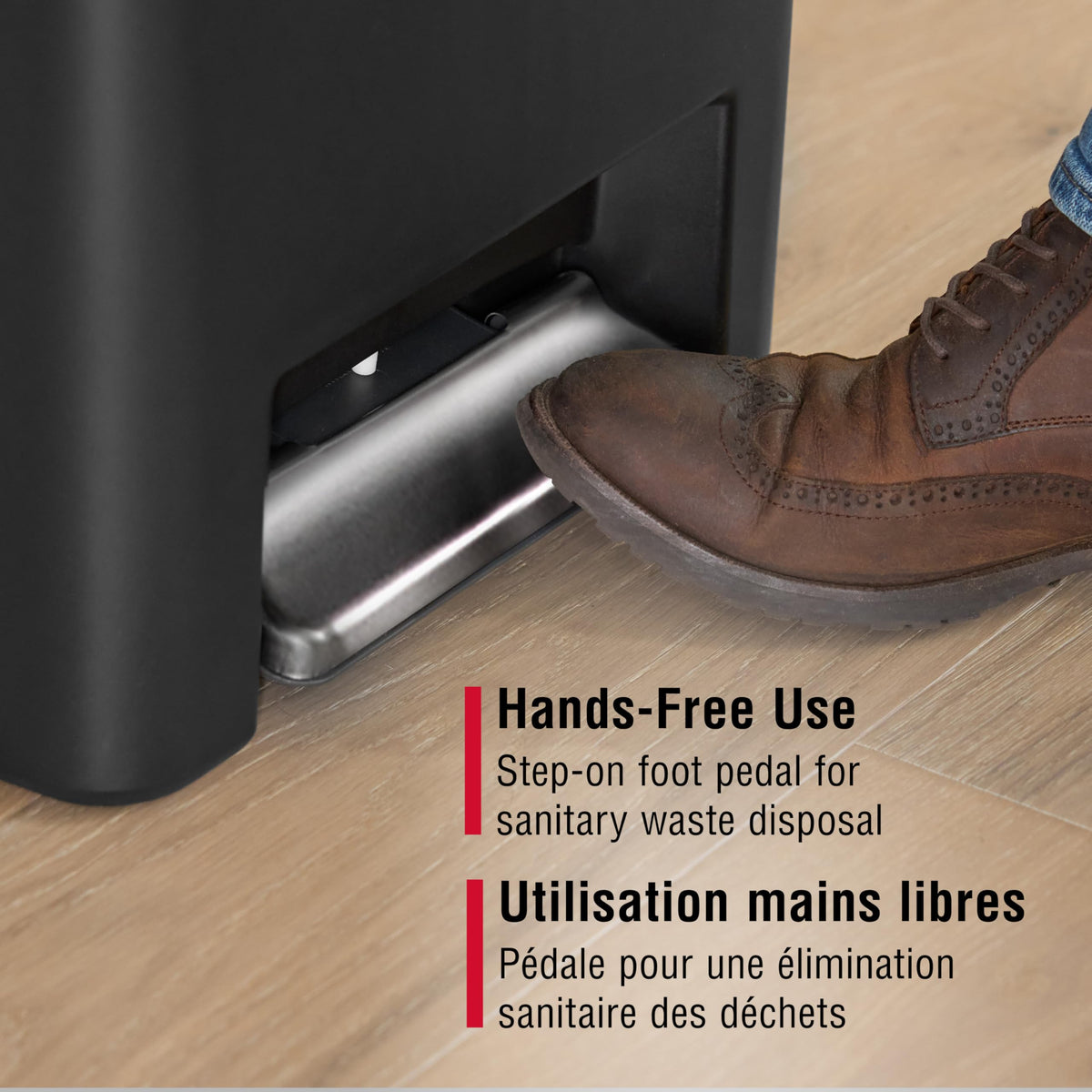Rubbermaid 13 Gallon Step-On Kitchen Trash Can with Lid, Garbage Can, Black Trash Container