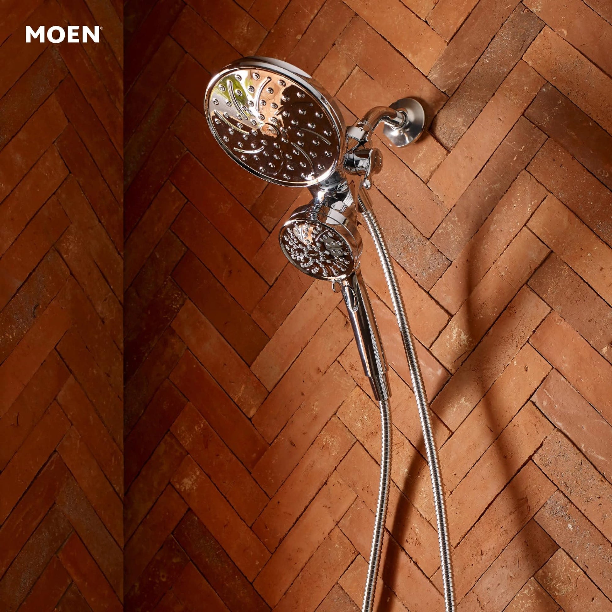 Moen 26009 Engage Magnetix 2.5 GPM Handheld/Rain Shower Head 2-in-1 Combo Featuring Magnetic Docking System, Pack of 1, Chrome Moen