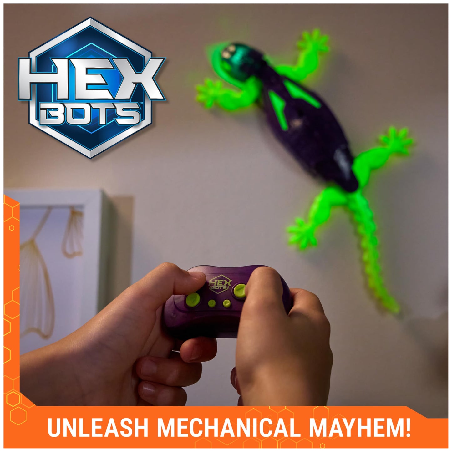 HEX Bots Glow-in-the-Dark Wall Crawler Gecko Remote Control Toy