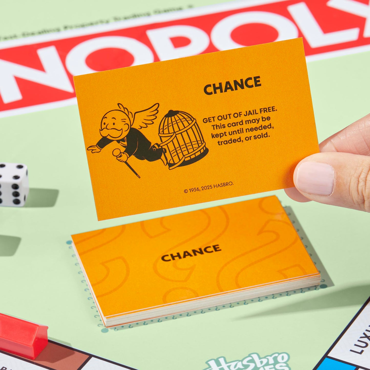 Monopoly Board Game | Classic Game with Storage Tray and Larger Tokens | Ages 8+ | 2 to 6 Players | Family Games for Kids and Adults | Kids Gifts (English & French) 🍁 All In One Marketplace Canada