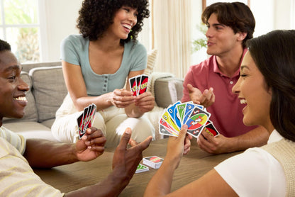 Jeu de cartes UNO Mattel Games avec 2 paquets d'extension et une boîte de rangement en métal