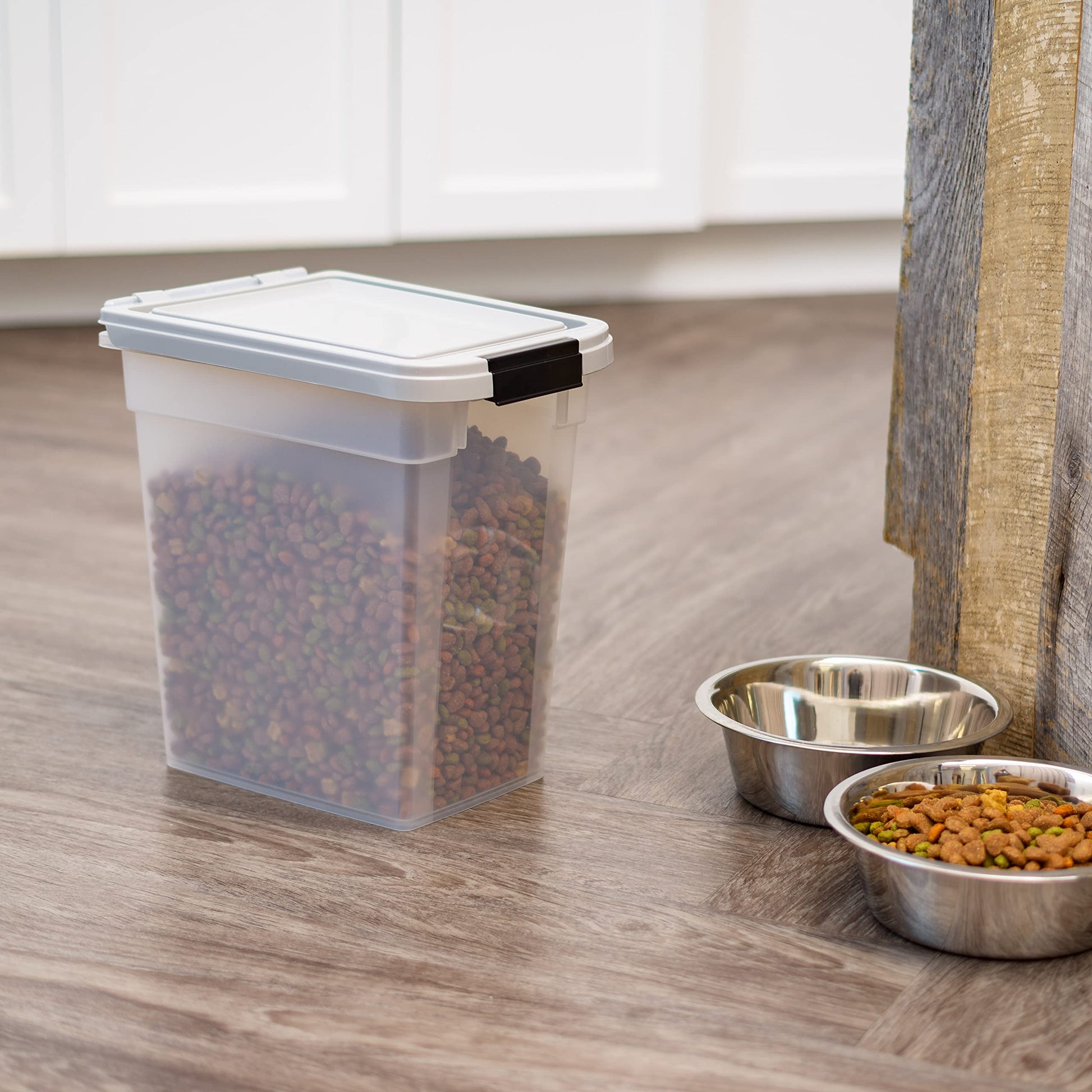IRIS USA Dog Food Storage Container, Up to 10 lbs, Clear/Gray, Made in USA IRIS USA