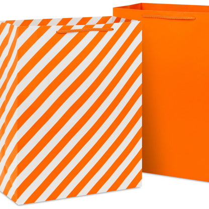 Sacs cadeaux assortis Hallmark pour Halloween en gros - Noir, orange et violet (12 sacs : 5 moyens de 23 cm, 4 grands de 33 cm, 3 très grands de 38 cm) à rayures, pois et unis pour enfants, enseignants, anniversaires