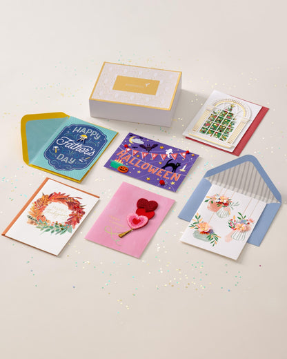 Assortiment de cartes de vœux Papyrus pour toutes les occasions avec boîte décorative, lot de 6 (Saint-Valentin, fête des Mères, fête des Pères, action de grâce, Halloween, Noël)