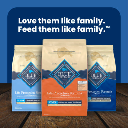 Blue Buffalo Life Protection Formula Large Breed Adult Dry Dog Food, Promotes Joint Health and Lean Muscles, Made with Natural Ingredients, Chicken & Brown Rice Recipe,11.7kg/26 lbs