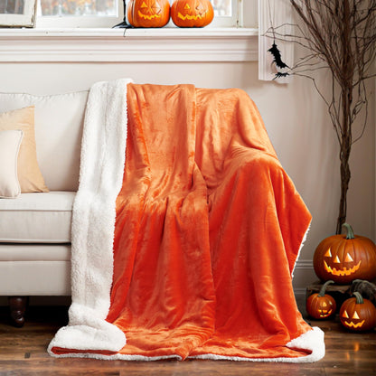Couverture Sherpa NICETOWN pour enfants, rentrée scolaire, épaisse, ultra douce, chaude et confortable, double face, polaire légère, peluche, ultra douillette et duveteuse, pour bébé/canapé/lit, taille une personne 152 cm x 203 cm, orange