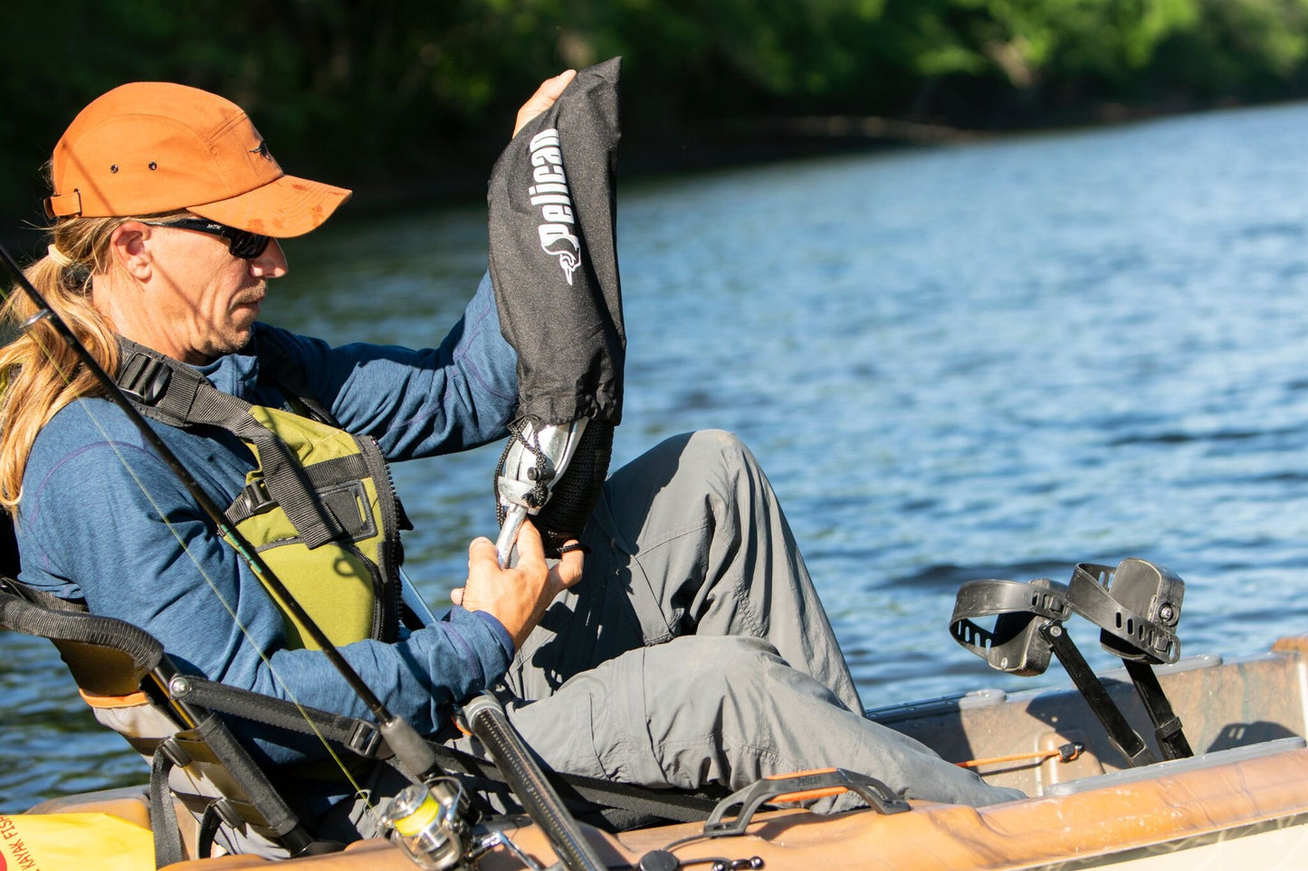 Pelican Compact Anchor Kit for Kayak, Canoe, SUP, Inflatables or Small Boats, Foldable Storage Bag, Ideal for Fishing Kayak Boating (3 lb)