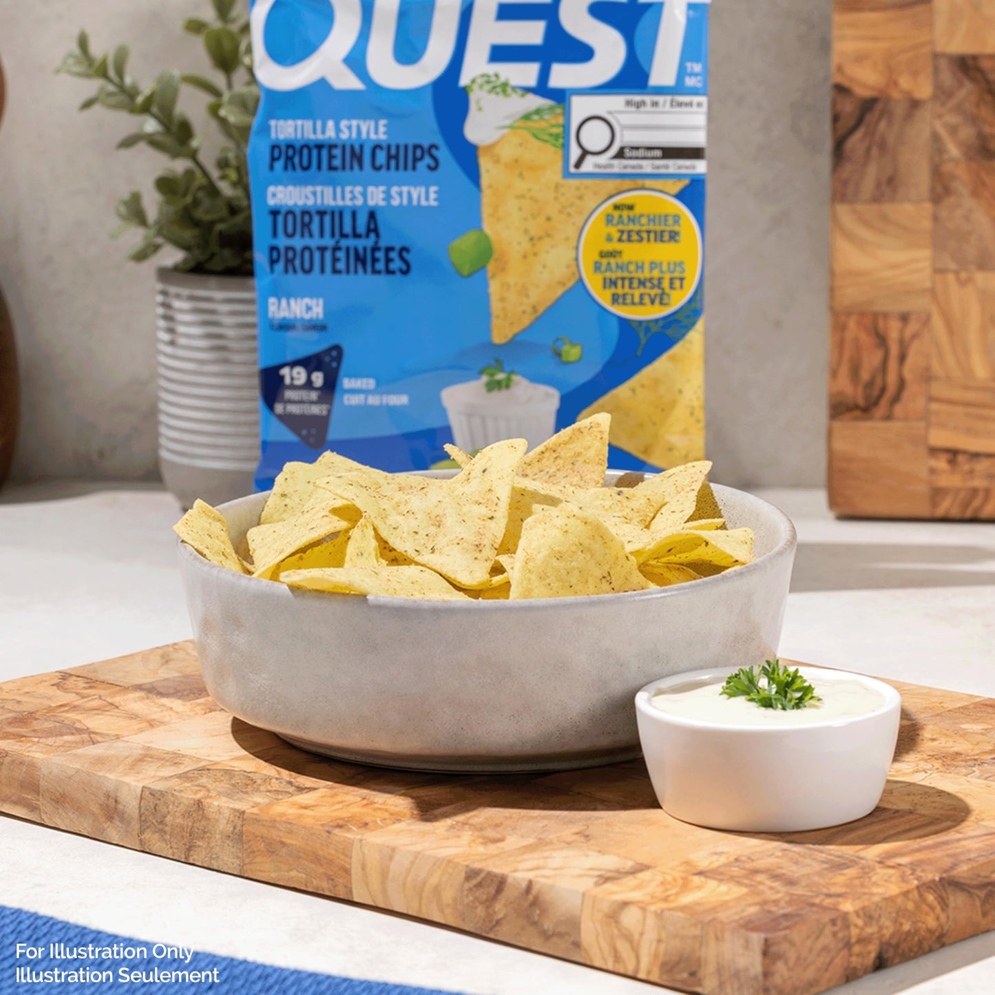 Quest Nutrition Tortilla Style Protein Chips, Ranch, High Protein, Baked, Not Fried, Gluten Free, 1g Sugar, 5g Carbs, 8ct