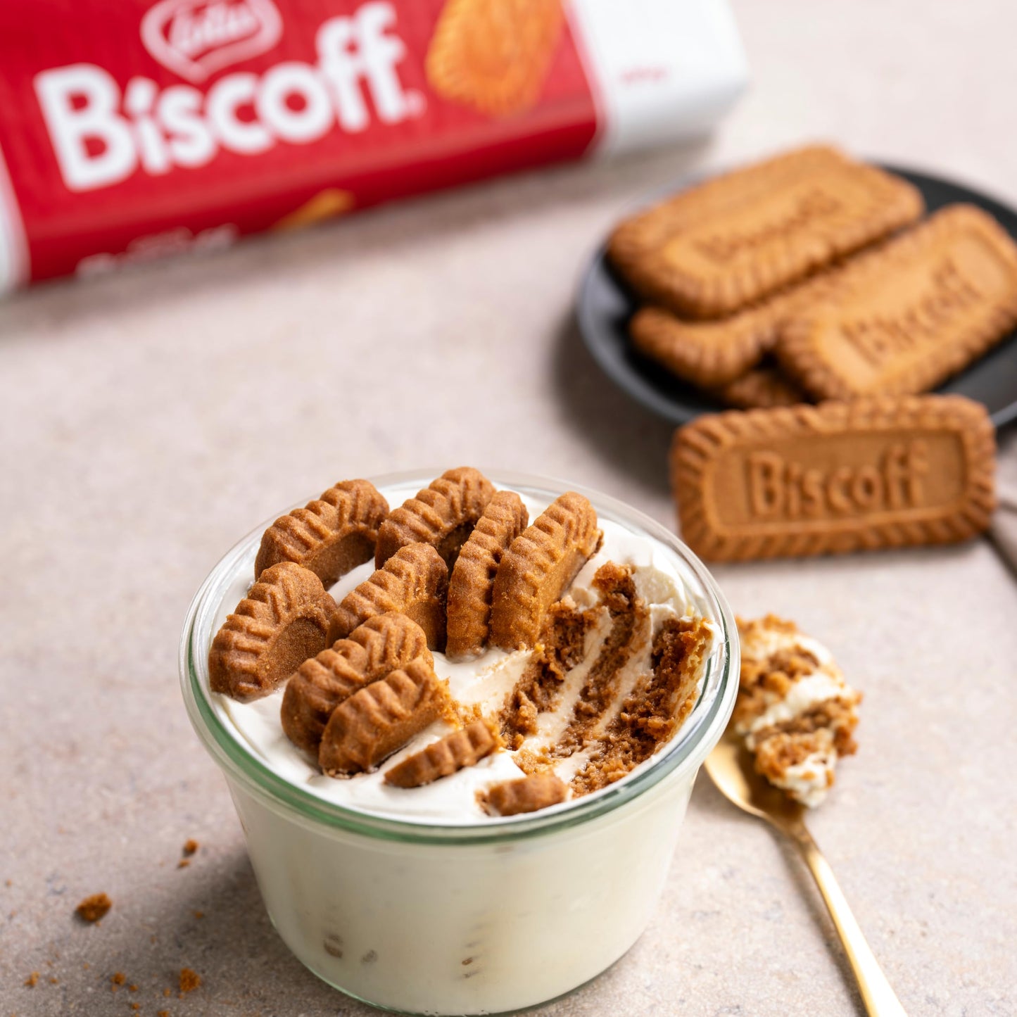 Lotus Biscoff Caramelized Cookies, 10 x 250g Packs – Ingredients from Natural Origins, Vegan, No Colours or Added flavours, 2.5kg Lotus