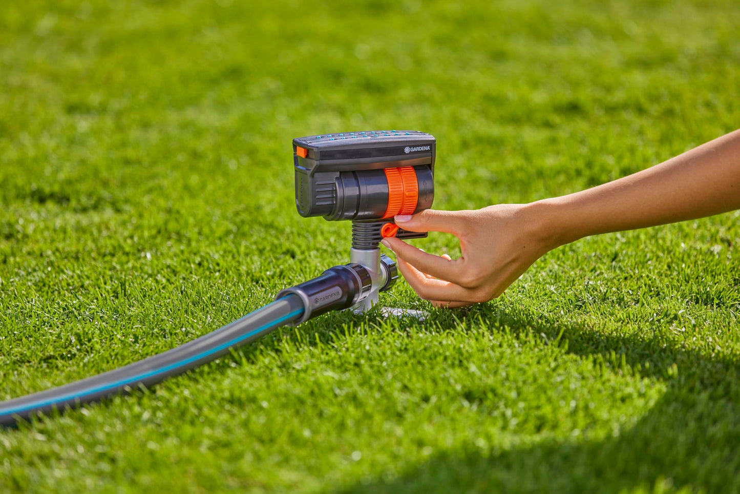 Gardena ZoomMaxx Oscillating Sprinkler on Metal Step Spike GARDENA
