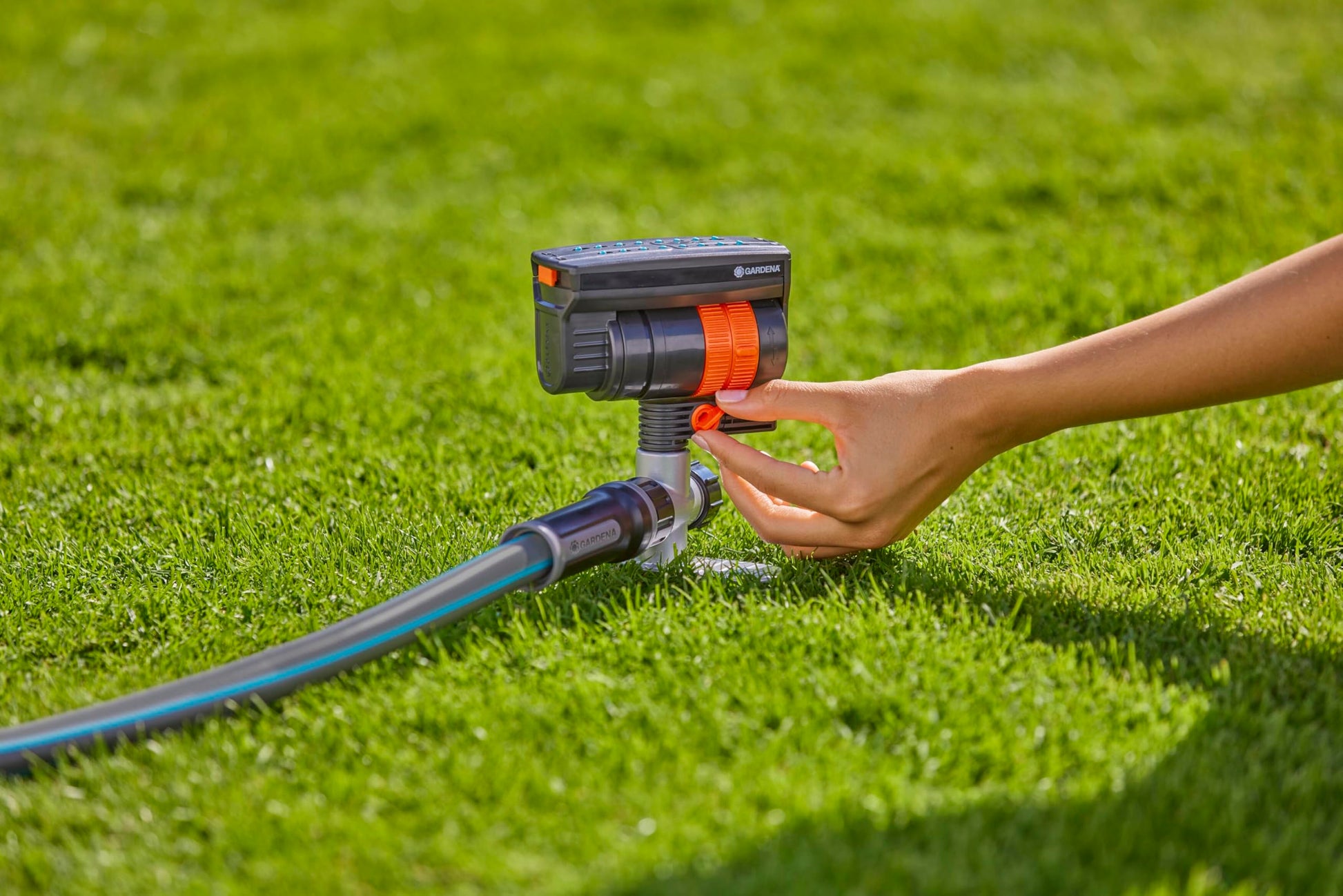 Gardena ZoomMaxx Oscillating Sprinkler on Metal Step Spike GARDENA