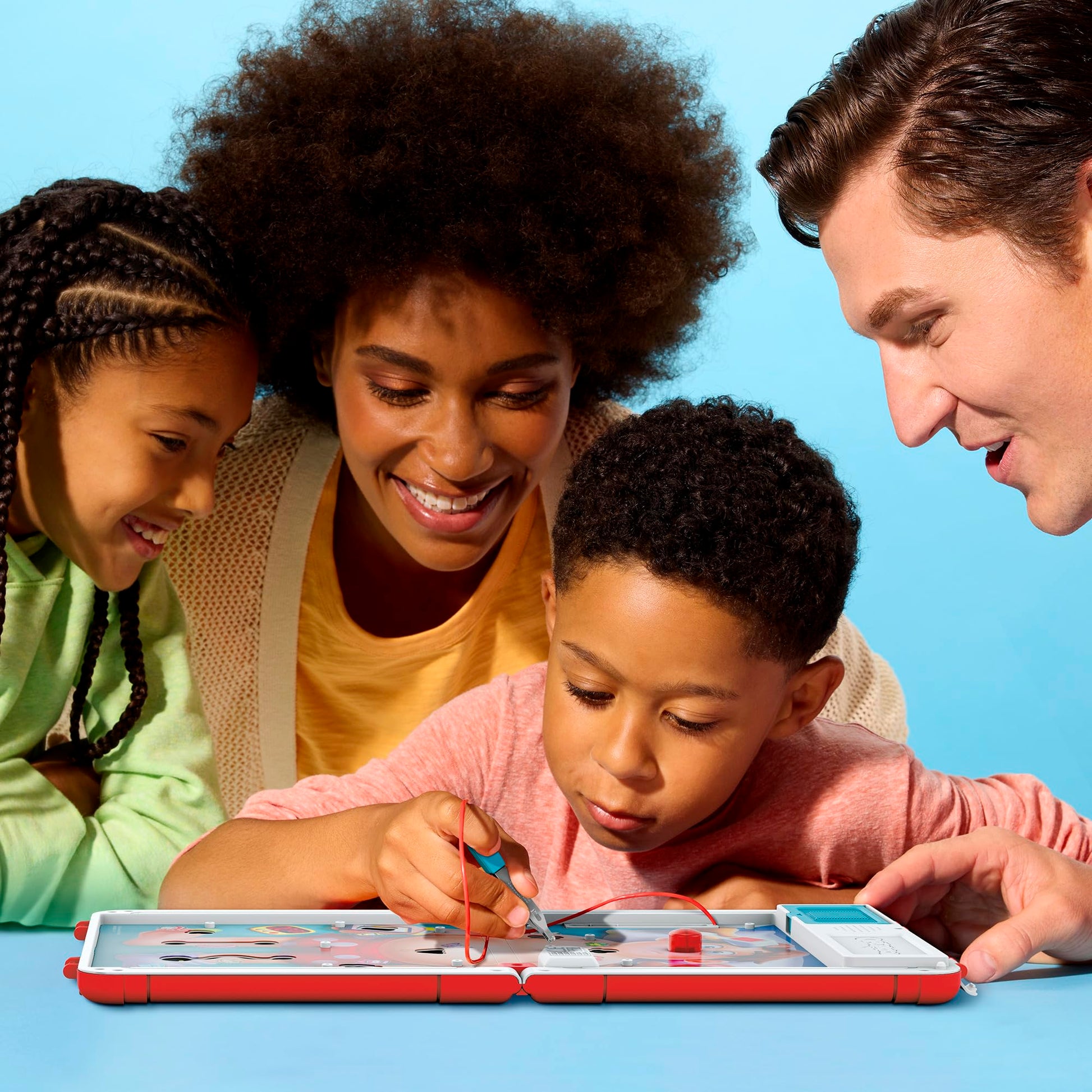 Operation Electronic Board Game with All-in-One Carrying Case | 2 Ways to Play | Ages 6+ | 1+ Players | 10 Mins. | Fun Kids Games (English & French) Hasbro Gaming