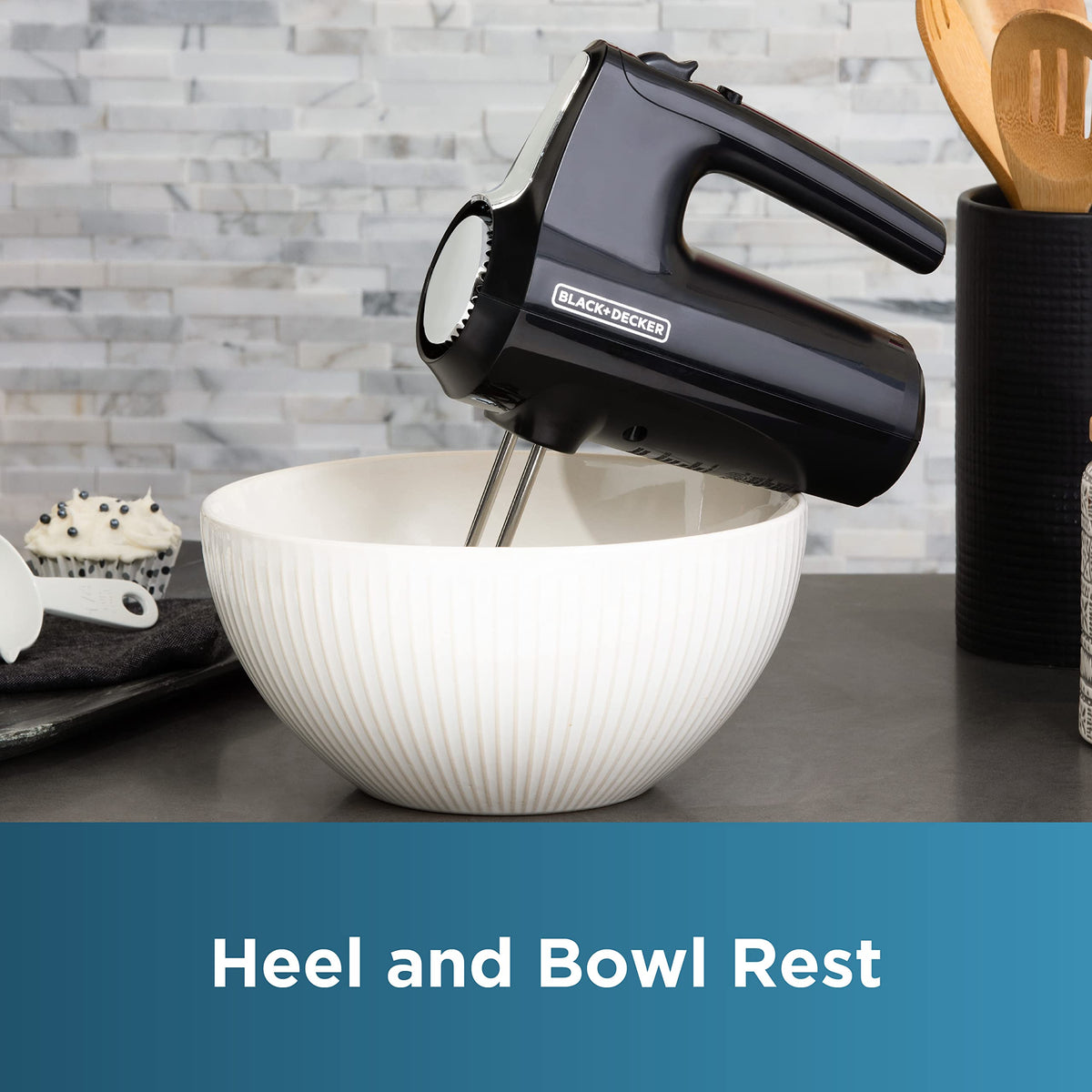 BLACK+DECKER 5-Speed Hand Mixer with Storage Case