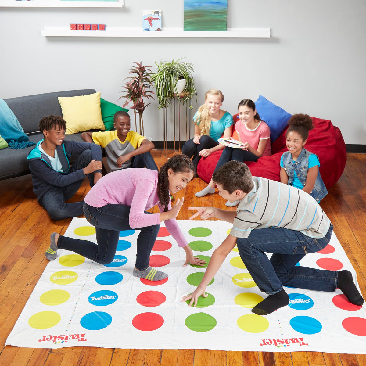 Hasbro B8165 Twister Ultimate Game