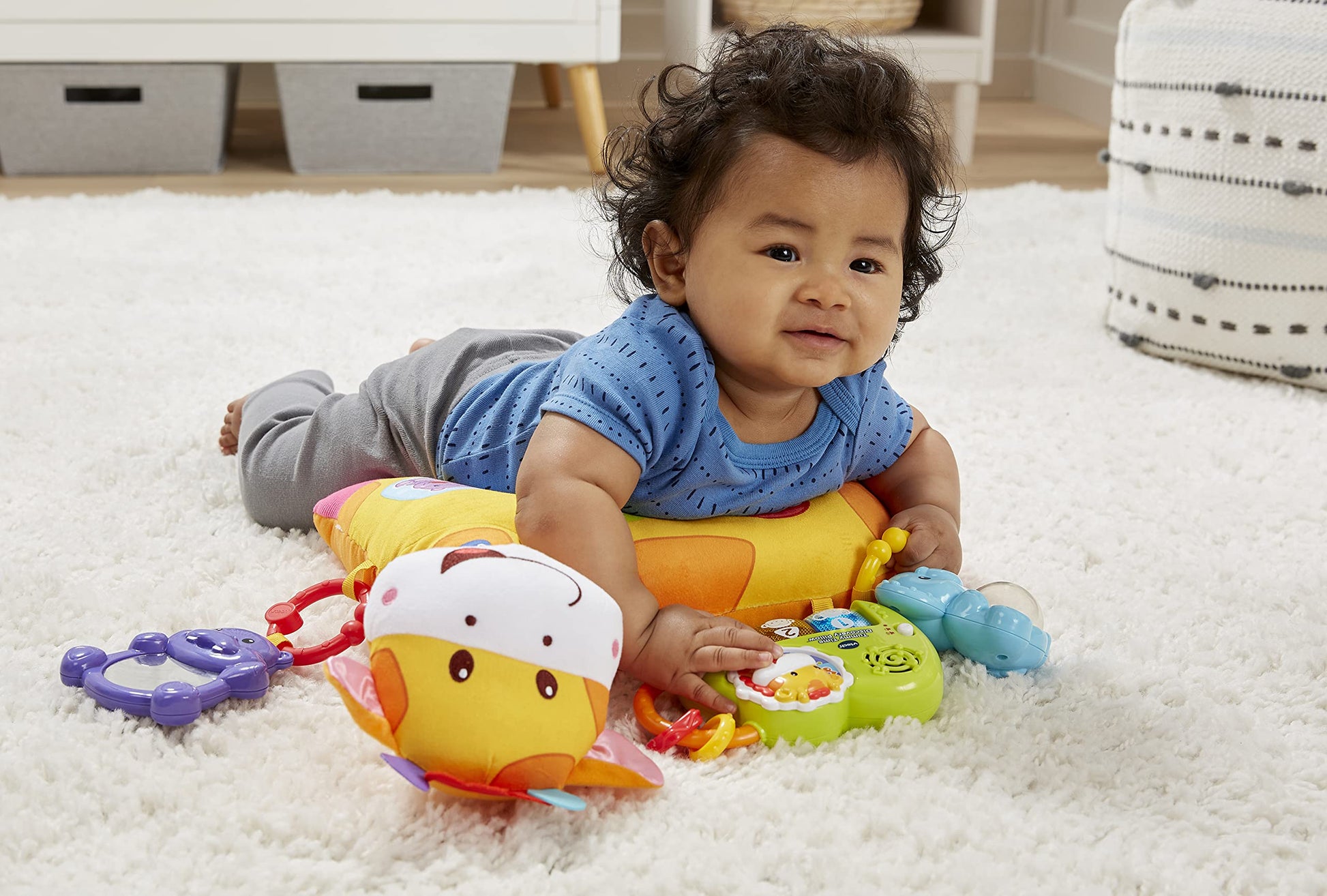 VTech Tummy Time Discovery Pillow - English Version VTech