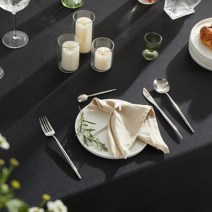 Mysky Home Black Table Cloth 60x120 Inch Black Tablecloth for 8 Foot Table Washable Polyester Rectangle Tablecloth for Buffet Table, Parties, Holiday Dinner, Wedding 🍁 All In One Marketplace Canada