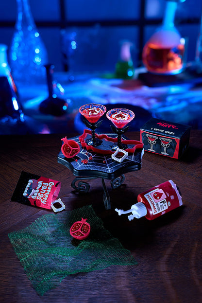 MGA's Miniverse Make It Mini Halloween (Lot de 3) 2026, Les Noces funèbres, mini objets de collection, emballage mystère, effrayant, Halloween, saisonnier, DIY, loisirs créatifs, résine, NON comestible, collectionneurs, 8 ans et +