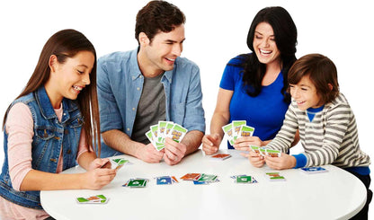 Mattel Games Skip Bo Card Game in Decorative Tin with 162 Cards, Sequencing Family Game for 2 to 6 Players, Kids Ages 7 Years & Older