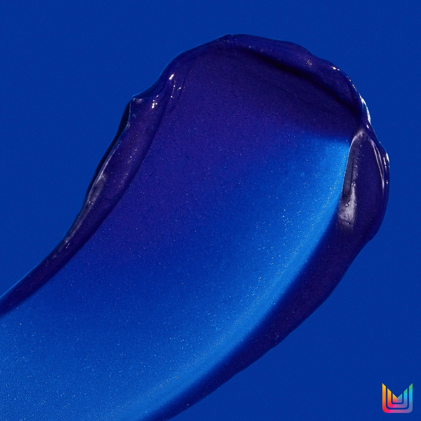 MATRIX Brass Off Blue Conditioner, Removes Brassy Orange Undertones, Tones Brunettes, Brown and Dark Blonde Hair, Color Depositing Conditioner for Color Treated Hair, Salon, Vegan - Available at All In One Marketplace Canada