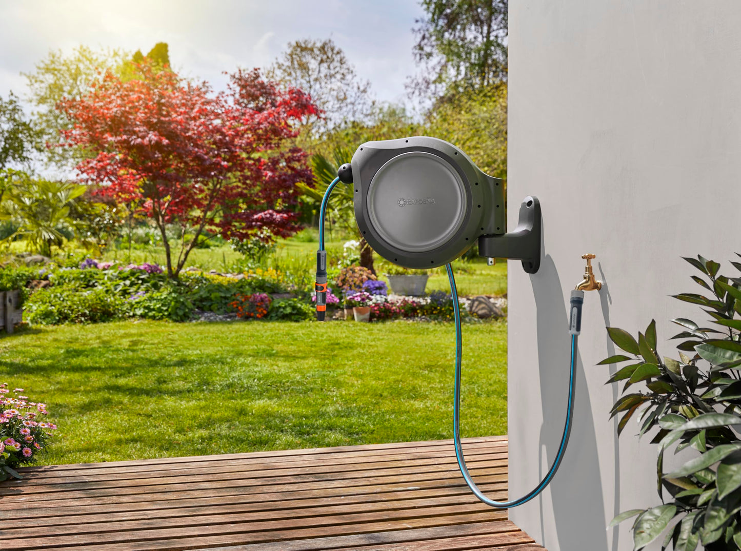 Gardena 20500-80, 50 ft. Wall-Mounted Auto-Retractable Hose Reel, Frost-Proof, RollControl Technology for Safe and Slow retraction 🍁 All In One Marketplace Canada