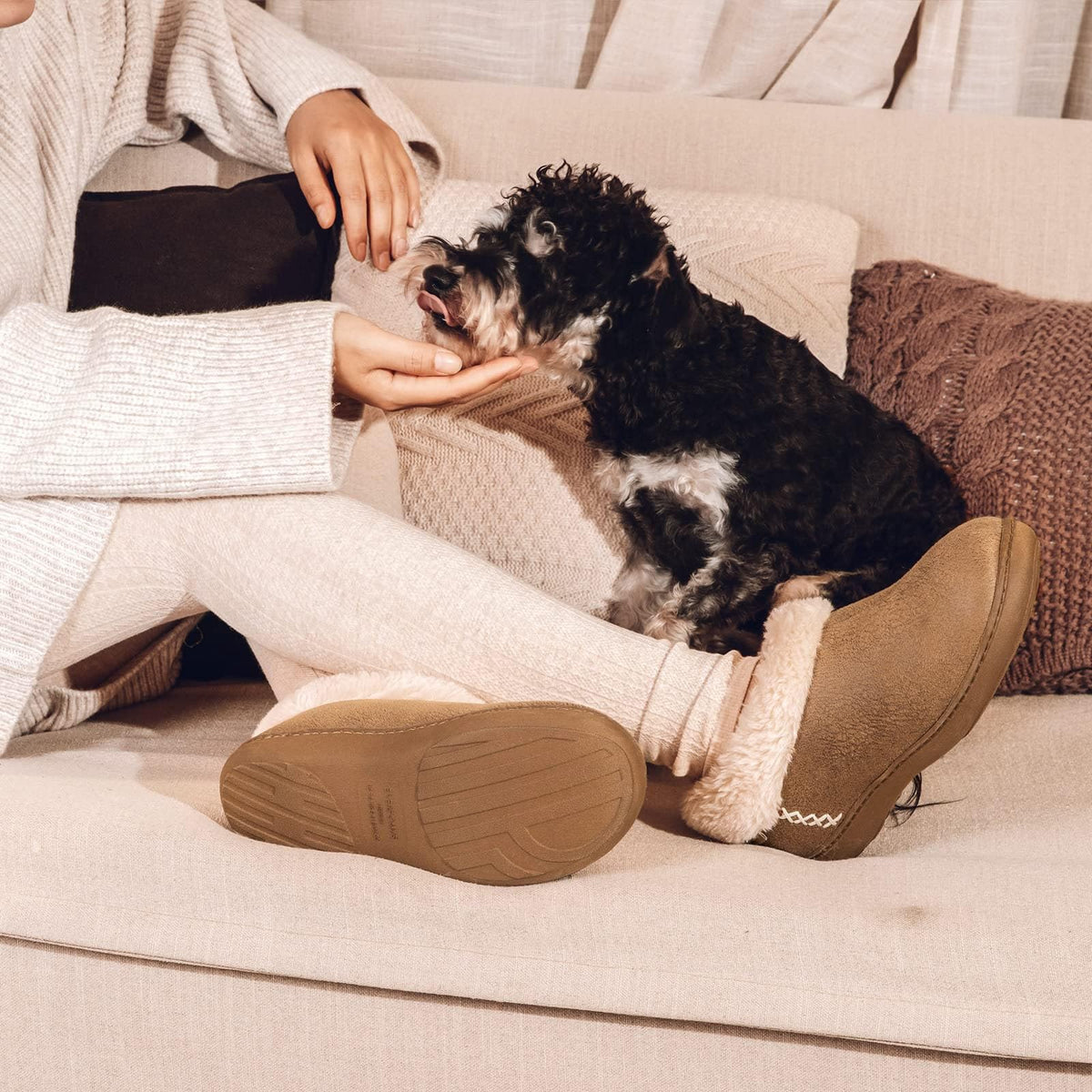 EverFoams Women's Microsuede Winter Slippers House Shoes Tan, 7-8 US 🍁 All In One Marketplace Canada
