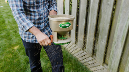 Scotts Whirl Hand Held Spreader - Great for Small Areas - Spreads Grass Seed, Fertilizer, Ice melt - Portable & Easy to Use 🍁 All In One Marketplace Canada