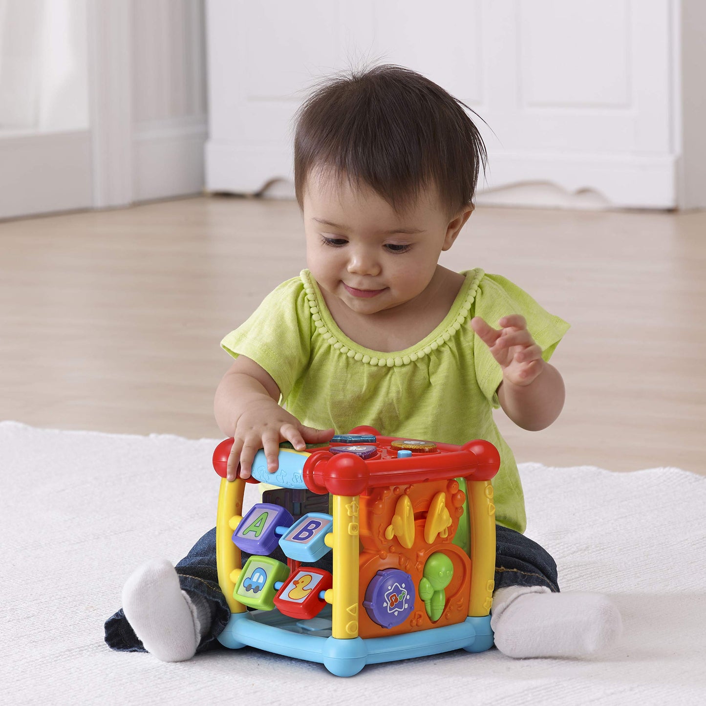 VTech Busy Learners Activity Cube (Frustration Free Packaging) 🍁 All In One Marketplace Canada