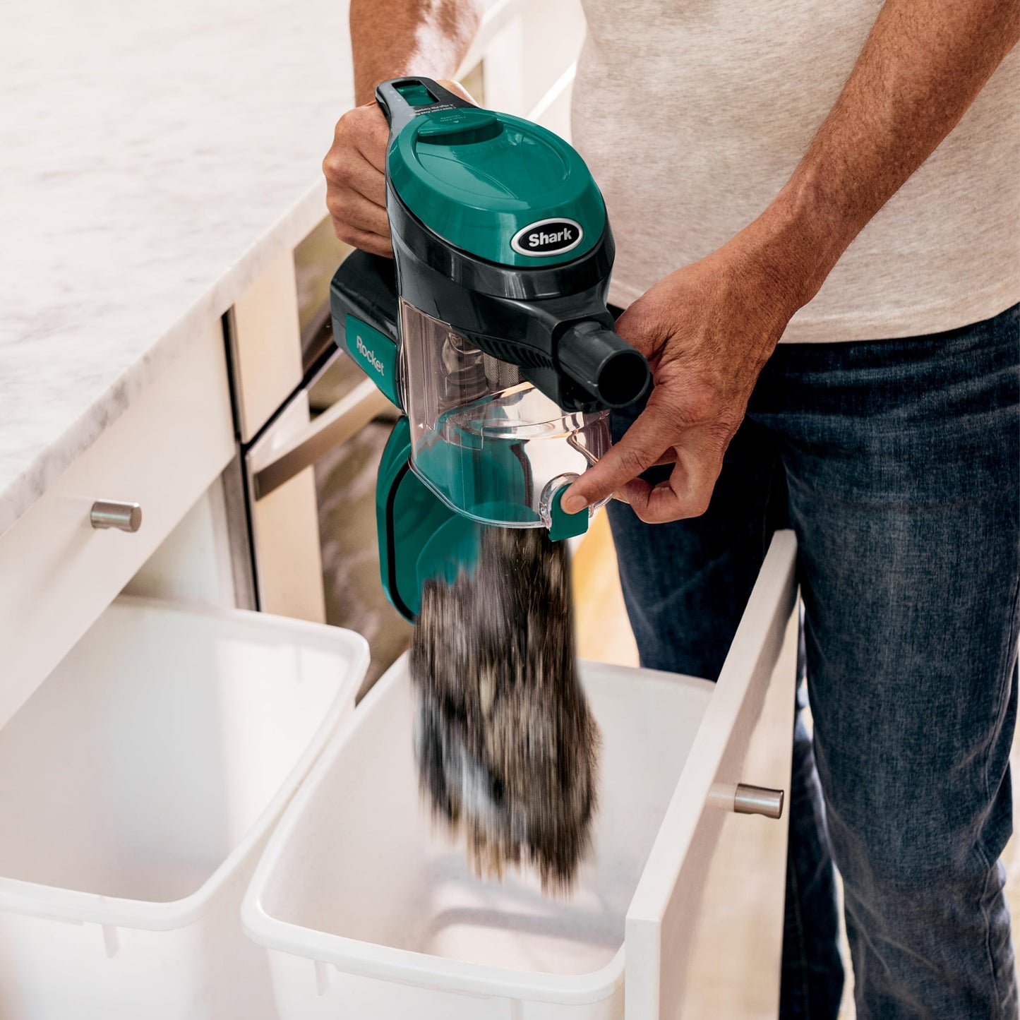 Shark Ultra Lightweight Corded Stick Vacuum with Easy Empty Cup, Fingertip Controls, Powerful Suction and Advanced Swivel Steering Over Hardwood Or Carpet (Emerald) CS110EMC (Canadian Version) 🍁 All In One Marketplace Canada