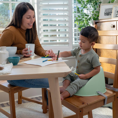 Ingenuity: ity by Ingenuity My Spot Easy-Clean Baby Booster Feeding Chair, 3-Point Harness, Washable Removable Straps - Green 🍁 All In One Marketplace Canada