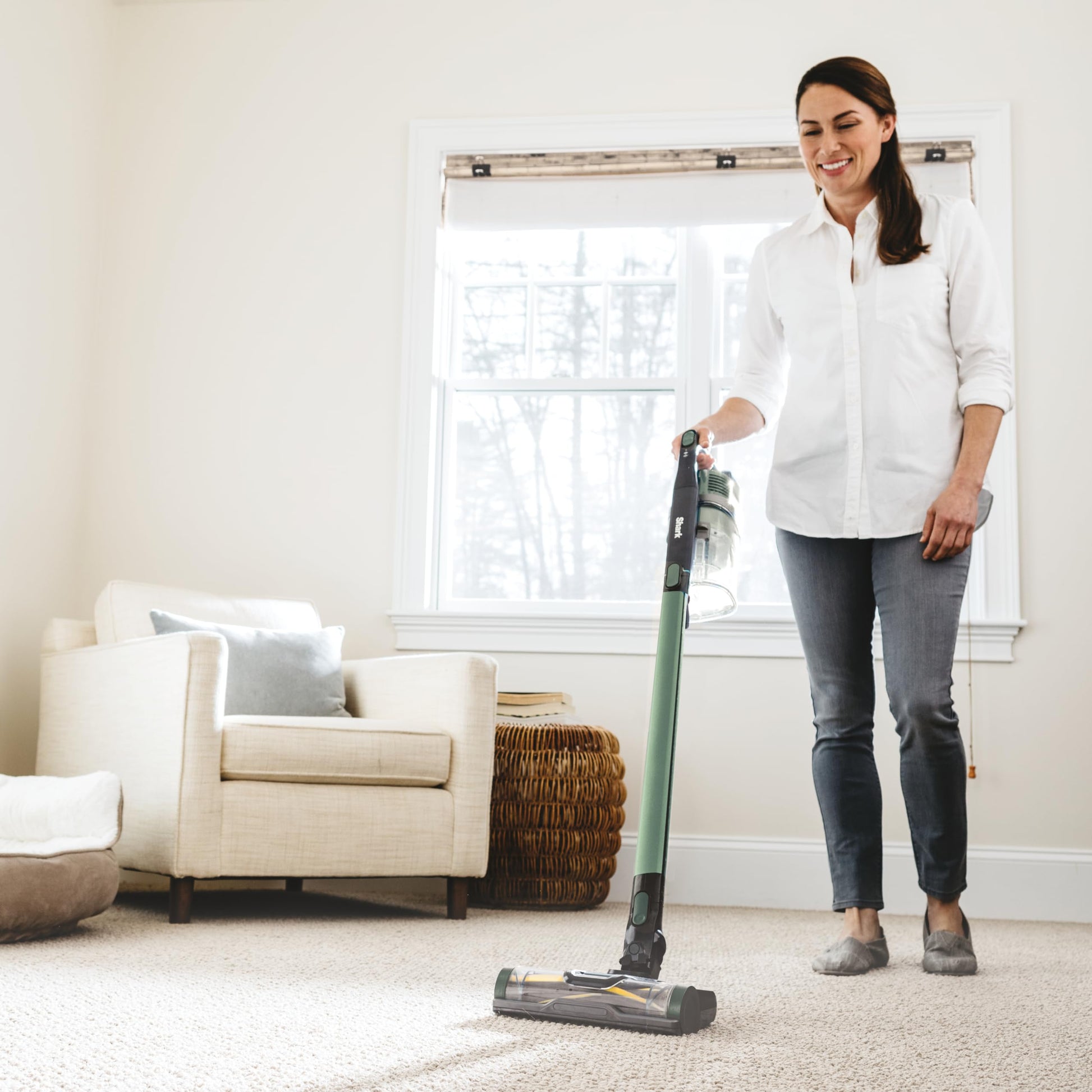 Shark® Rocket Pro Cordless Stick Vacuum, IZ140C Shark