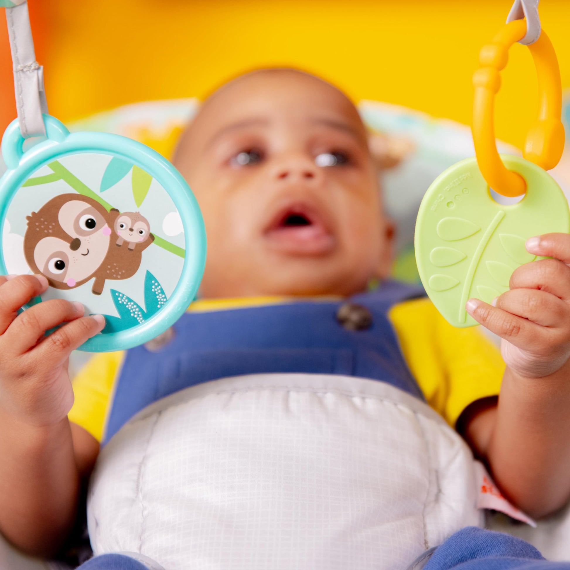 Bright Starts Baby Bouncer Soothing Vibrations Infant Seat - Removable Toy Bar, Nonslip Feet, 0-6 Months Up to 20 lbs (Safari Fun) Bright Starts