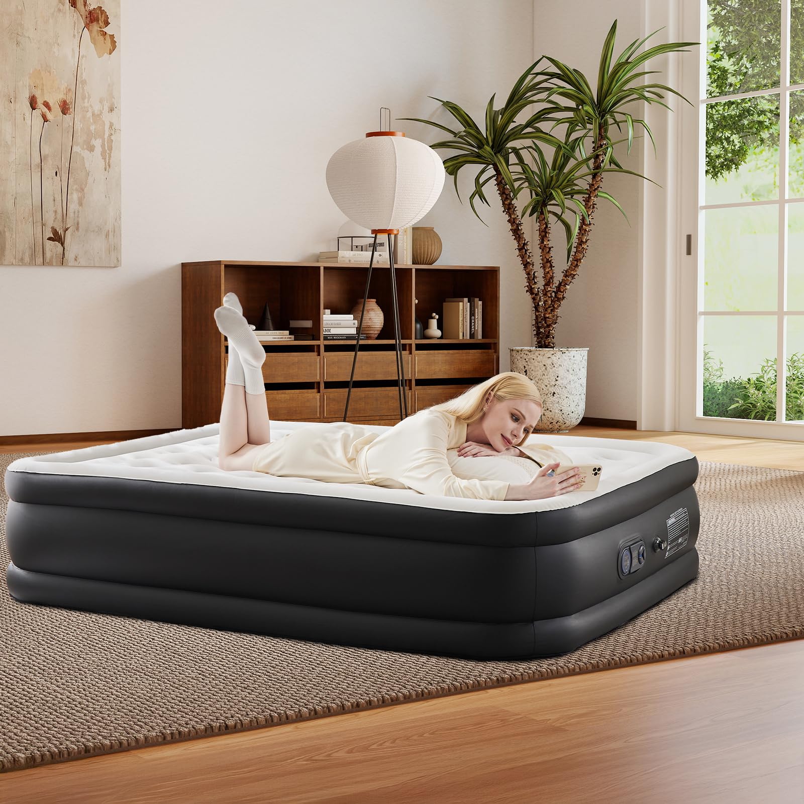 Sweetcrispy Twin Air Mattress, 18" Inflatable Blow Up Airbed with Built-in High Capacity Pump, Double Height, Non-Slip Bottom Design, Weight Capacity 660 lbs Air Bed for Home or Camping Sweetcrispy