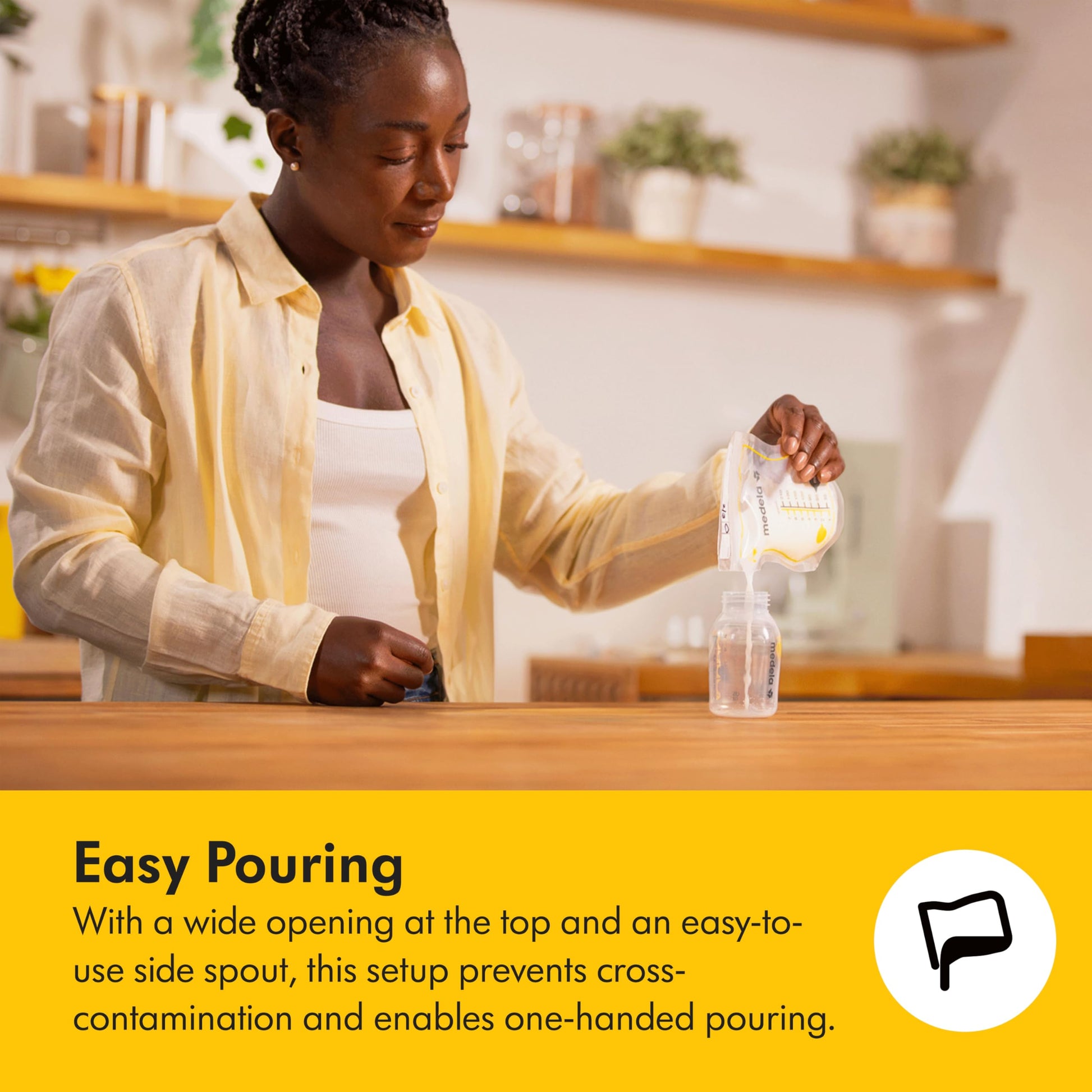 Medela Easy Pour Disposable Breast Milk Storage Bags, 7 oz/210 ml Capacity, Leakproof Design with Milk Protection, Made Without BPA, Pack of 200