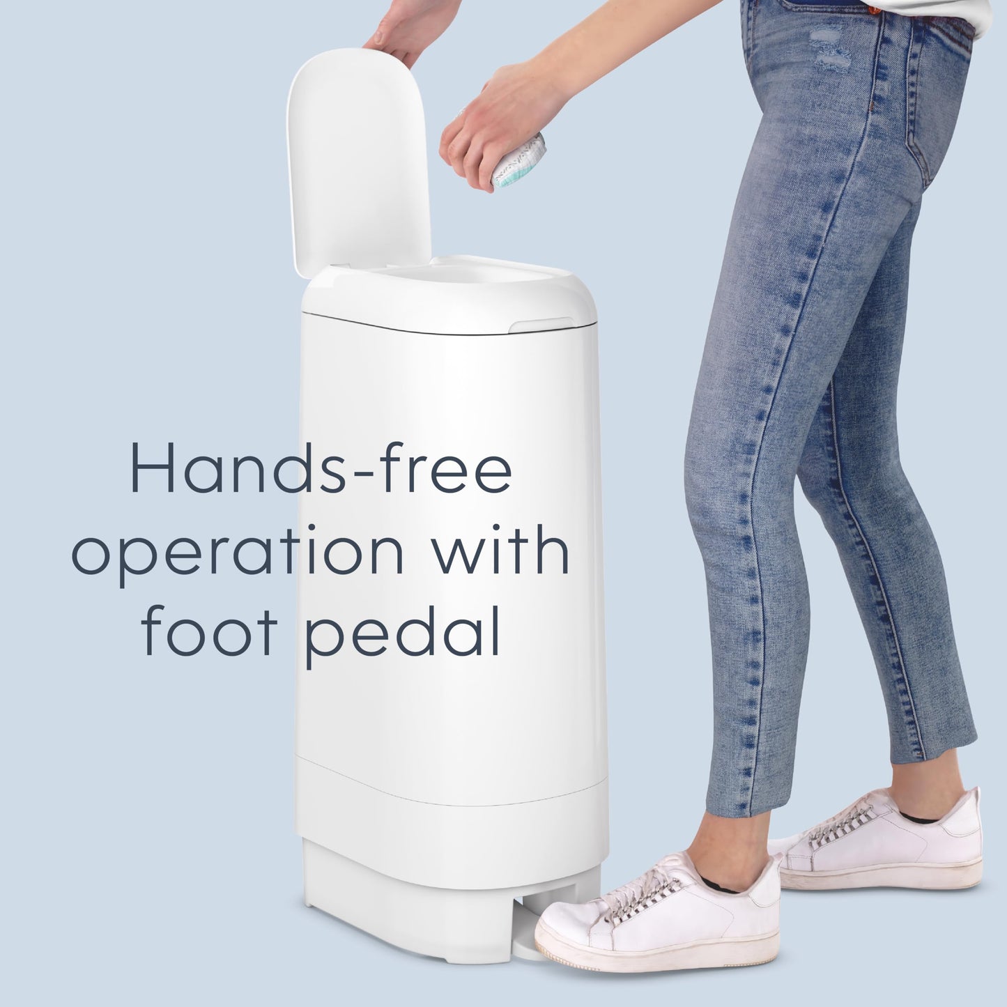 Diaper Genie Signature Pail Gift Set Includes 1 Easy Roll Refill with 30 Bags | Holds Up to 1,410 Newborn-Sized Diapers Per Refill White 🍁 All In One Marketplace Canada