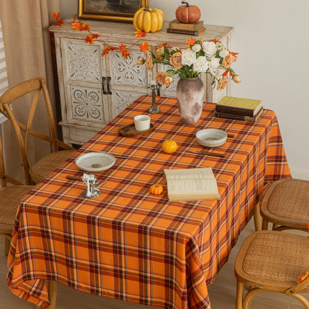 AQOTHES Plaid Fall Tablecloth Thanksgiving Rectangle 60x84 Inch Orange Red 🍁 All In One Marketplace Canada
