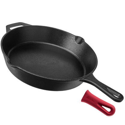 Cast Iron Skillet - 12"-Inch Frying Pan with Assist Handle and Pour Spots + Silicone Grip Cover - Pre-Seasoned Oven Safe Cookware - Indoor/Outdoor Use - Grill, Stovetop, Induction and Firepit Safe Cuisinel