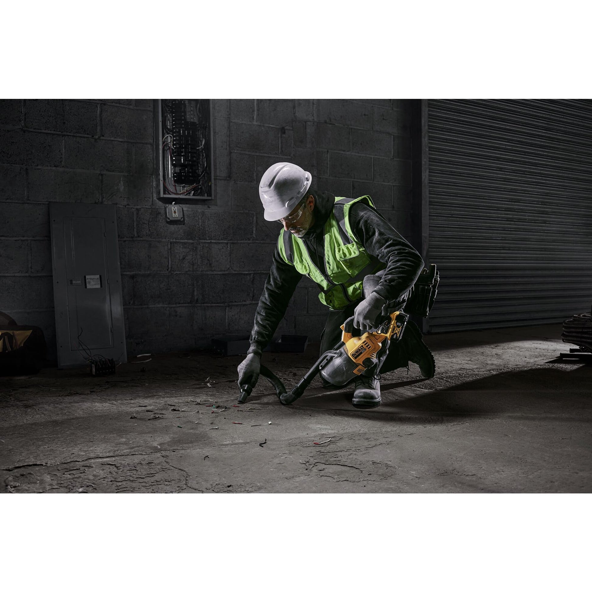 DEWALT 20V Vacuum, Cordless Handheld Vacuum, HEPA, Battery Not Included (DCV501HB) - Available at All In One Marketplace Canada