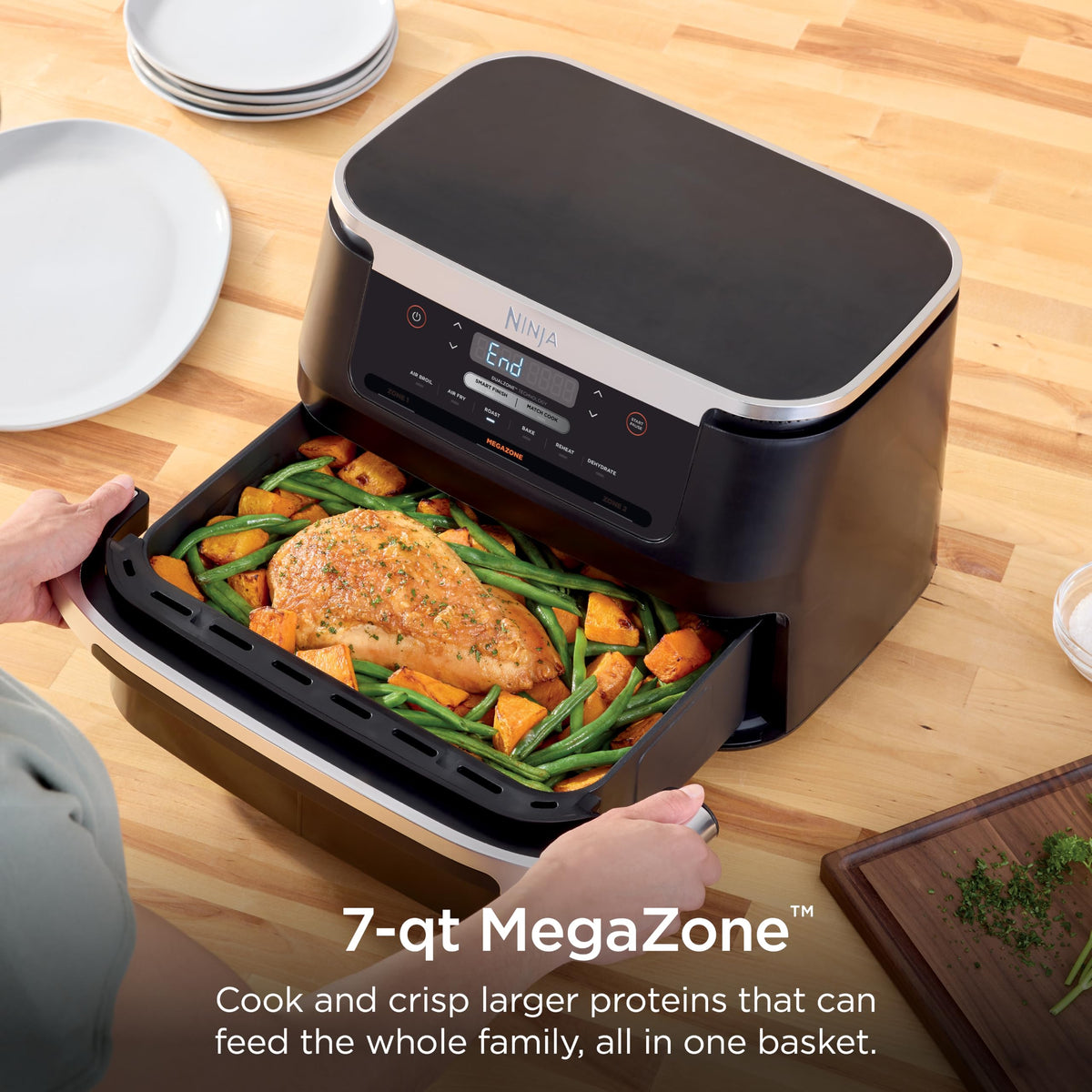 Ninja Foodi Air Fryer, 7 Qt/6.6L MegaZone, 6-in-1, Black, DZ071C