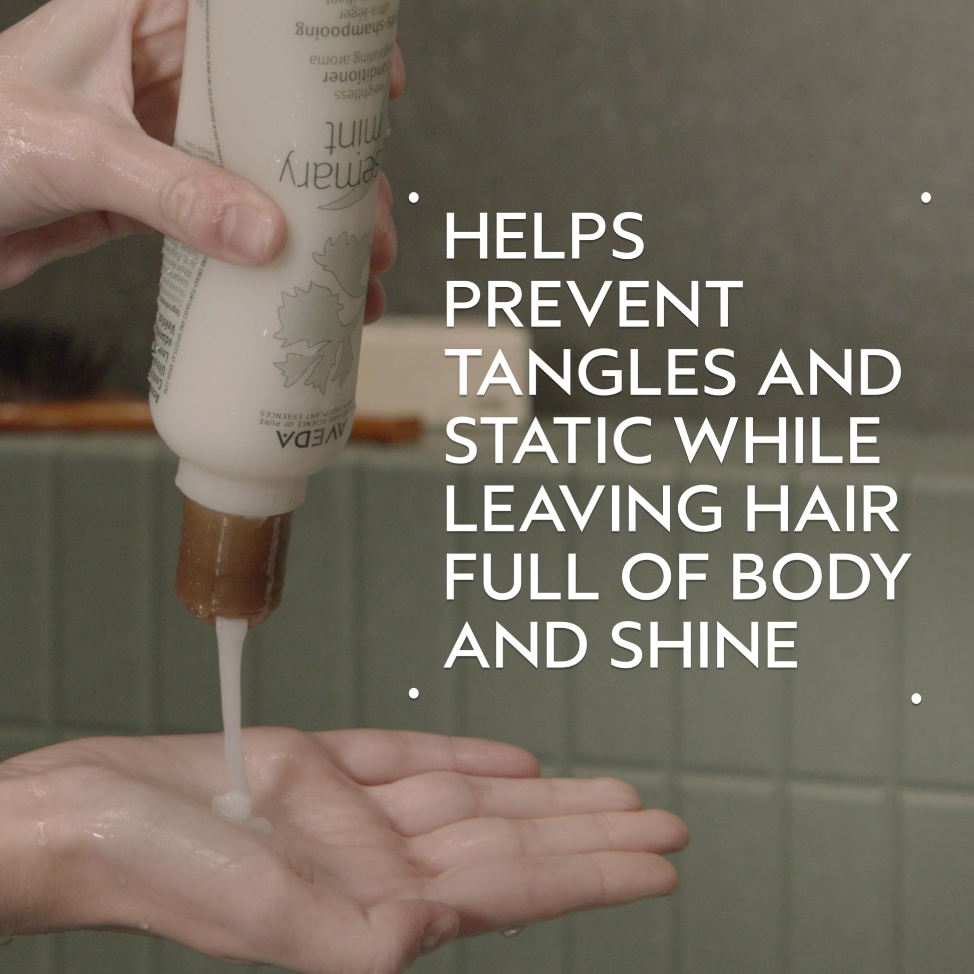 Aveda Rosemary Mint Weightless Conditioner | Lightweight Daily Conditioner | Adds Body & Shine| for Normal to Oily Hair, Fine to Medium Hair Types | Colour Safe | 97% Naturally Derived*, 1000ml Aveda