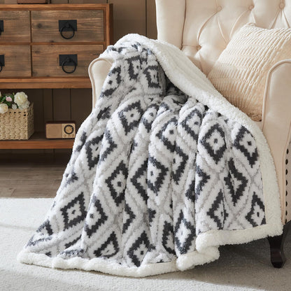 Lotus Karen Sherpa Throw Blankets for Couch Thick and Warm Blanket for Winter Soft Fuzzy Cozy Fluffy Blanket for Sofa Diamond Jacquard Grey 50"x60" 🍁 All In One Marketplace Canada