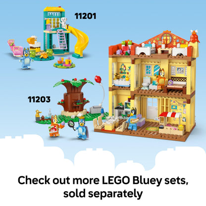 LEGO Bluey: Bluey’s Beach & Family Car Trip - Toddler Learning Toy for Kids 4+ - Includes Bluey, Bingo, and Mum Minifigures - Birthday Gift for Boys and Girls, Ages 4+ - 11202 LEGO