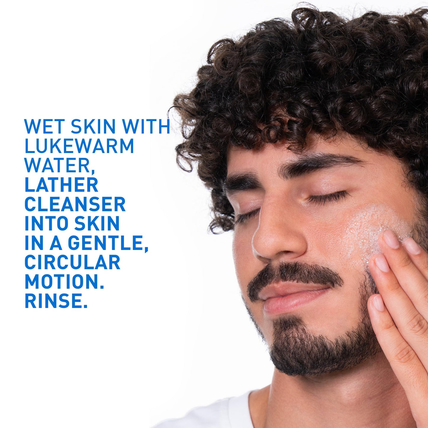 CeraVe Salicylic Acid Face Wash, Exfoliating Face & Body Gel Cleanser, Smooths Rough & Bumpy Skin, with Hyaluronic Acid, Niacinamide & Vitamin D, Fragrance-Free, Recommended by Dermatologists, 237mL