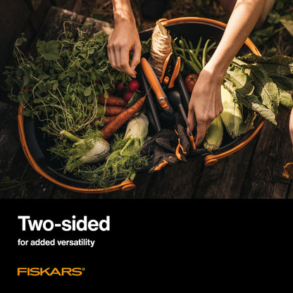Fiskars Harvest Basket, Container for Gardening and Harvesting, Garden Tool with Ergonomic Handles and Collander Fiskars