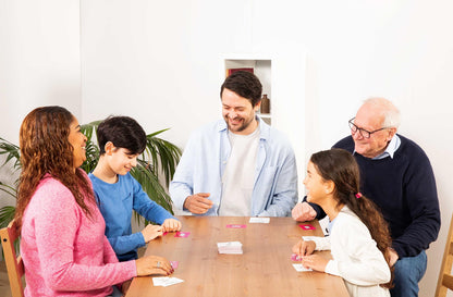 Ravensburger That's Not A Hat - Fun Bluffing & Memory Party Game for All Ages Components | Ideal for Family Gatherings | Great Replay Value | FSC-Certified Materials Ravensburger