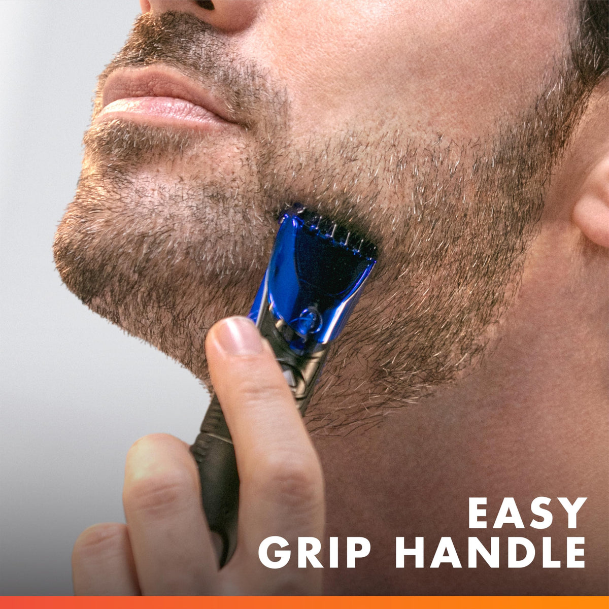 Gillette Fusion5 Styler Facial Hair Trimmer for Men, All-in-One Shave, Trim, and Edge, 1 Gillette Trimmer for Men’s Grooming, with 3 Comb Attachments