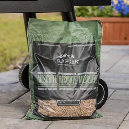 Traeger Mesquite Granulés de Bois 100 % Naturels pour Fumeurs et Barbecues à Granulés. BBQ, Cuisson, Rôtissage et Grillades, Sac de 9 kg