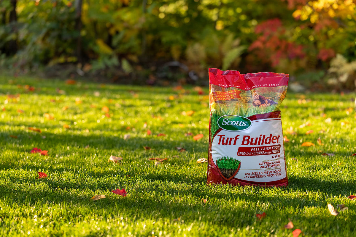 Scotts Fall Turf Builder Lawn Food 32-0-10, 5.2kg (400 sq Meters / 4,306 sq feet Coverage) | Prepare Your Lawn for Winter | Fall Lawn Fertilizer 🍁 All In One Marketplace Canada